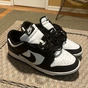 Nike Dunk Low “Panda”